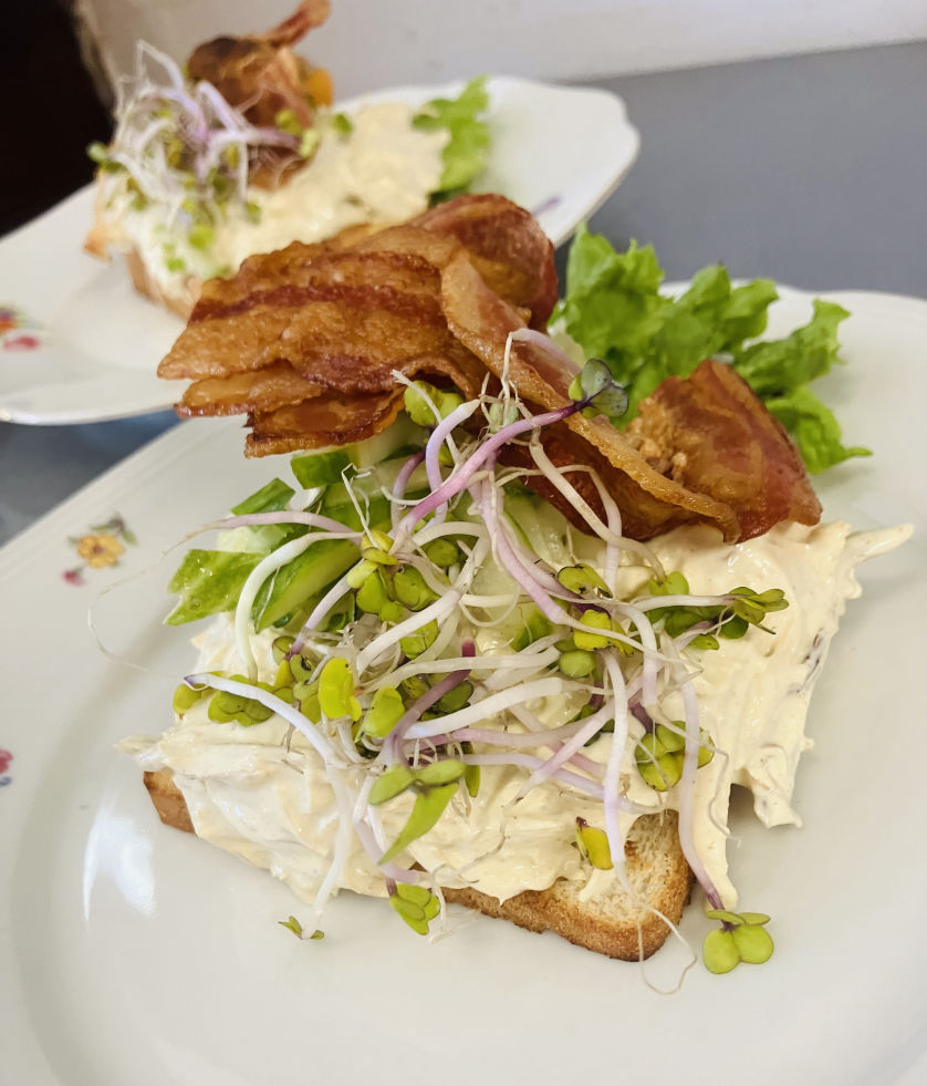 kyllingsalat-spisestedet-jagten